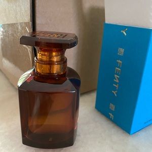 Rihanna Fenty Perfume